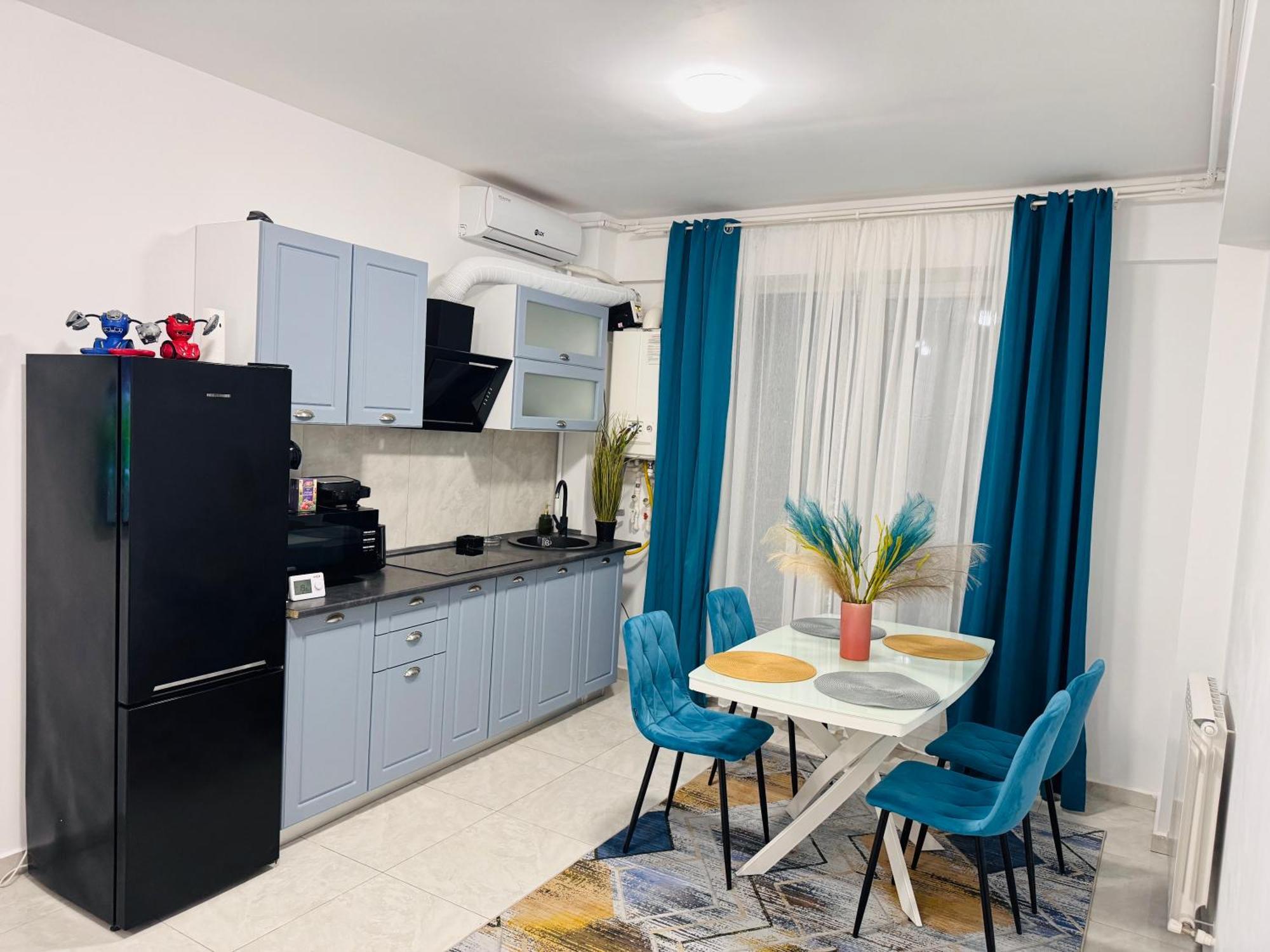 Beach Apartment By Mamaia Nord นาโวดาริ ภายนอก รูปภาพ